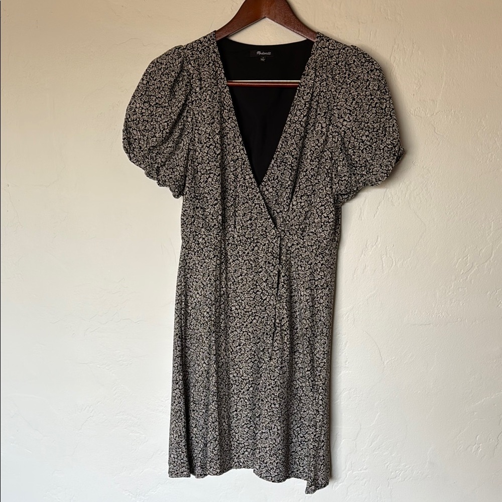 Madewell Black and White Puff Sleeve Mini Dress